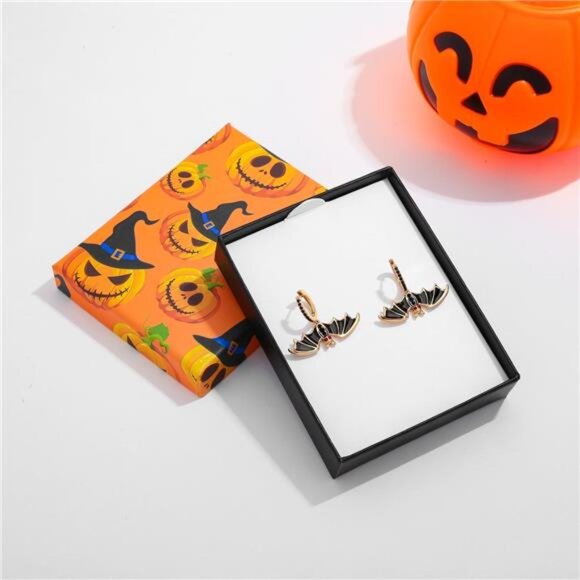 ✨ Rhinestone Bat Earrings – Elegant Halloween Jewelry for Women - Picture 2 of 5